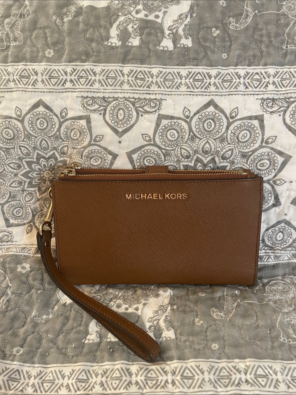 Michael Kors Tan Smartphone Wristlet Wallet with Gold Hardware